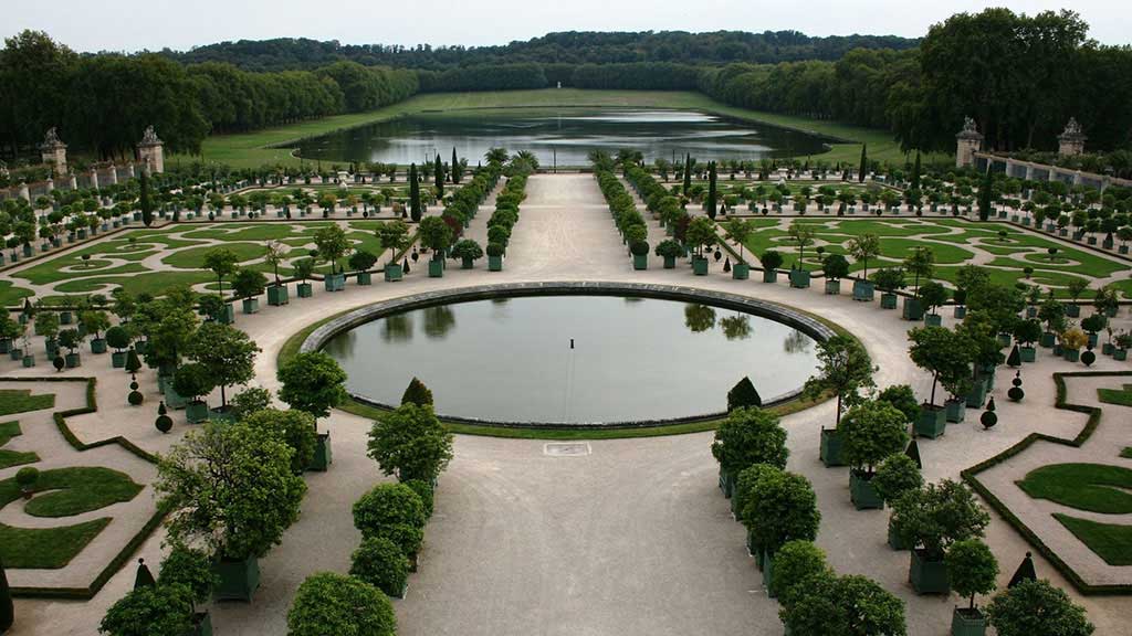 Photograph of an intricate French garden